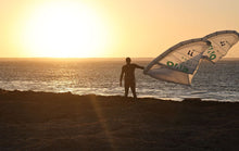 Lade das Bild in den Galerie-Viewer, action_shot