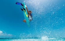 Carica l'immagine nel visualizzatore di Gallery, action_shot