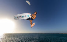 Carica l'immagine nel visualizzatore di Gallery, action_shot