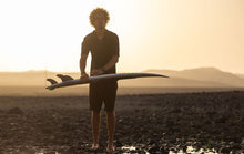 Carica l'immagine nel visualizzatore di Gallery, action_shot