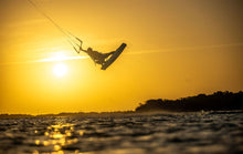 Load image into Gallery viewer, action_shot