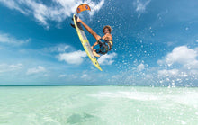 Carica l'immagine nel visualizzatore di Gallery, action_shot