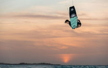 Load image into Gallery viewer, action_shot