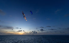 Carica l'immagine nel visualizzatore di Gallery, action_shot