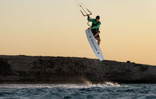 Carica l'immagine nel visualizzatore di Gallery, action_shot