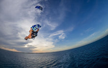 Carica l'immagine nel visualizzatore di Gallery, Duotone Jaime 2024