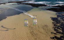 Carica l'immagine nel visualizzatore di Gallery, action_shot