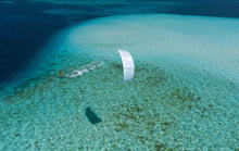 Lade das Bild in den Galerie-Viewer, action_shot