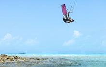 Lade das Bild in den Galerie-Viewer, action_shot