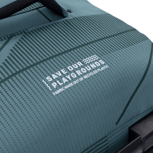 Carica l'immagine nel visualizzatore di Gallery, Duotone Travelbag 2026