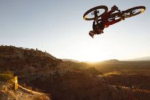 Carica l'immagine nel visualizzatore di Gallery, action_shot