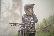 Carica l'immagine nel visualizzatore di Gallery, Youth Maglia MTB a maniche lunghe Scrub Bambini