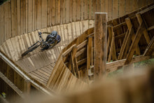 Cargar imagen en el visor de la galería, ION MTB Helmet Fullface Scrub Amp 2024