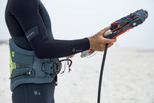 Carica l&#39;immagine nel visualizzatore di Gallery, ION Apex Kite Harness Men 2022
