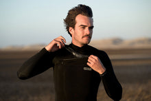 Carica l&#39;immagine nel visualizzatore di Gallery, action_shot
