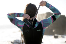 Carica l&#39;immagine nel visualizzatore di Gallery, action_shot
