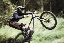 Lade das Bild in den Galerie-Viewer, MTB Knieschoner Arcon LT
