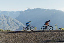 Cargar imagen en el visor de la galería, ION Men MTB In-Bibshorts Paze Amp 2022
