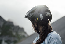 Cargar imagen en el visor de la galería, ION MTB Helmet Traze Amp MIPS 2024
