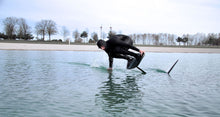 Carica l'immagine nel visualizzatore di Gallery, action_shot