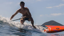 Carica l'immagine nel visualizzatore di Gallery, action_shot