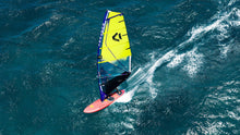 Lade das Bild in den Galerie-Viewer, action_shot
