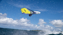 Carica l'immagine nel visualizzatore di Gallery, action_shot