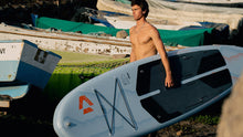 Carica l'immagine nel visualizzatore di Gallery, action_shot