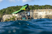 Lade das Bild in den Galerie-Viewer, action_shot