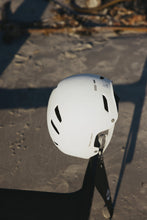 Charger l'image dans la galerie, action_shot