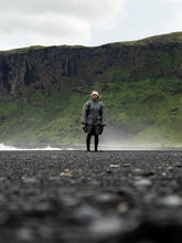 Carica l&#39;immagine nel visualizzatore di Gallery, action_shot
