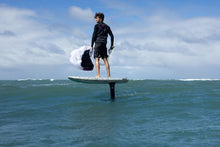 Lade das Bild in den Galerie-Viewer, action_shot