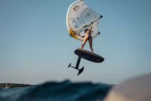 Cargar imagen en el visor de la galería, action_shot
