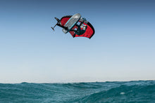 Carica l'immagine nel visualizzatore di Gallery, action_shot