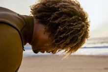 Carica l&#39;immagine nel visualizzatore di Gallery, action_shot
