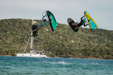 Lade das Bild in den Galerie-Viewer, action_shot