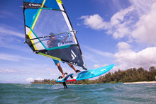 Cargar imagen en el visor de la galería, Fanatic Stingray Foil LTD 2020
