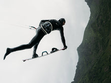 Lade das Bild in den Galerie-Viewer, action_shot