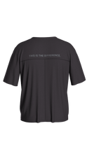 Carica l'immagine nel visualizzatore di Gallery, T-Shirt This is the difference Short Sleeve