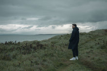 Carica l&#39;immagine nel visualizzatore di Gallery, action_shot
