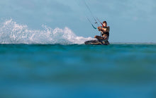 Carica l&#39;immagine nel visualizzatore di Gallery, action_shot
