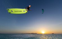 Lade das Bild in den Galerie-Viewer, action_shot