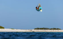 Load image into Gallery viewer, action_shot
